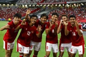 เกมเดือด! “อินโดนีเซีย” เล่น 120 นาที ไล่บด “สิงคโปร์” 8 ตัว ลิ่วชิงบอลอาเซียน