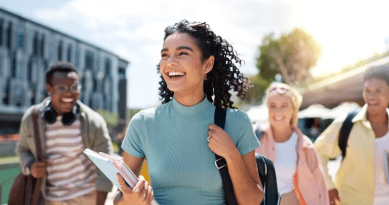 Gen Z ปฏิวัติตลาดแรงงาน : เลือกสายอาชีพด้วยใจ ไม่ติดกรอบปริญญา