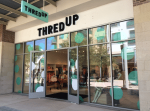 ThredUp ปฏิวัติวงการแฟชั่นมือสอง ขายได้วันละครึ่งล้านชิ้นด้วยเทคโนโลยี AI