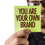 แบรนด์ที่รอดชีวิตได้ มักจะรักษา Brand Identity ก่อนเรื่องราคา ผู้เชี่ยวชาญเผยกลยุทธ์รับมือวิกฤตเศรษฐกิจ