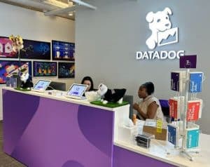 เมื่อบริษัทเทคโนโลยีกำไรพุ่งแต่หุ้นร่วง: ถอดบทเรียนธุรกิจจาก Datadog ที่คนทำงานยุคใหม่ต้องอ่าน